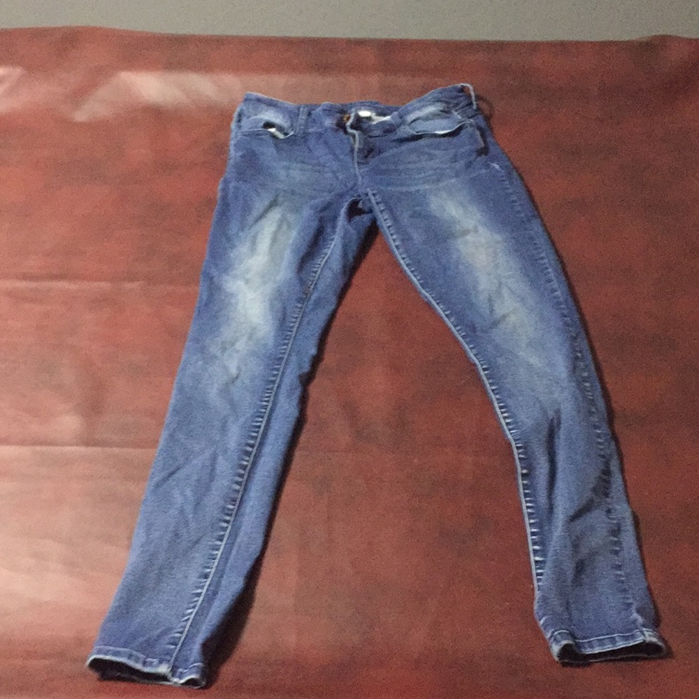 Jean pants